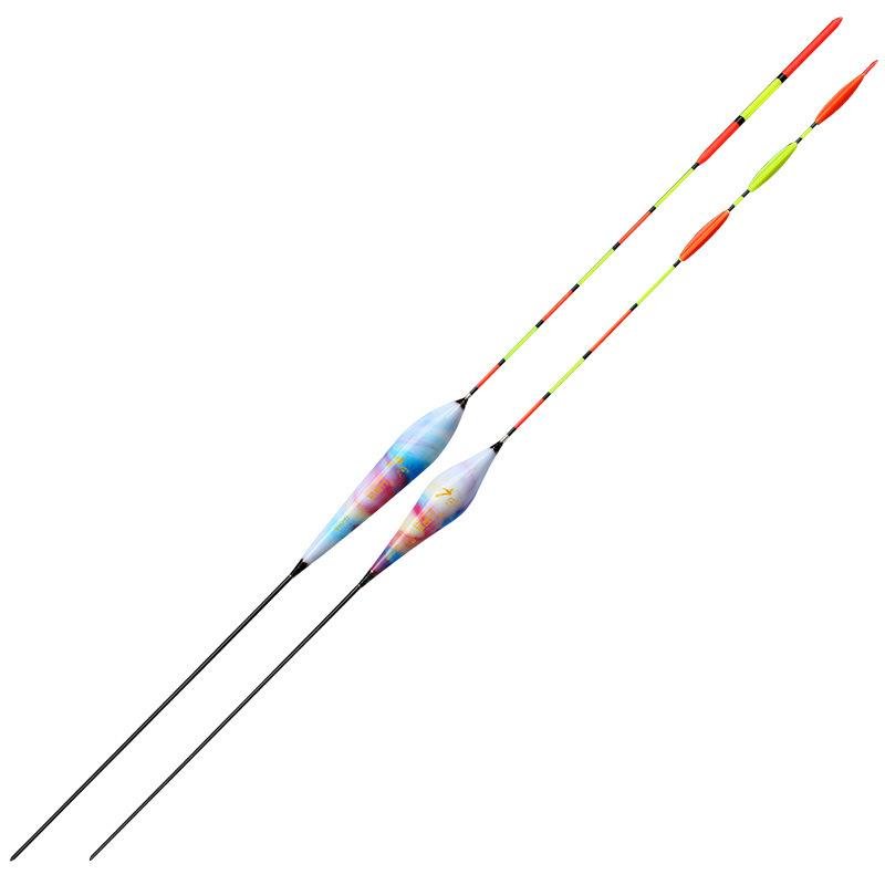 The emptiness of the fish, with its older age and its perceptible close-sightedness, drops deep into the water and eats lead-rich fish in shallow water
