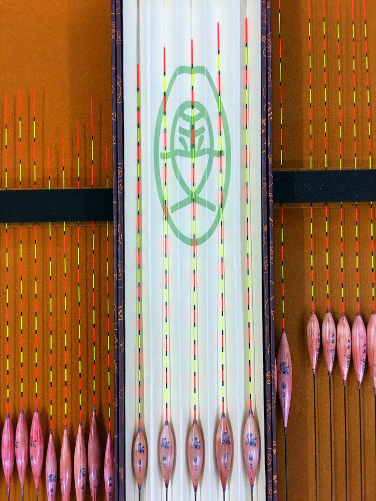 LITTLE GOLD FLOATS, X11'S LIMITED-VOLUME BLOOD FLOATS, AND THE BIG AND THE BIG FISH MIX UP A SMALL BLACK HOLE FOR THE FLOAT