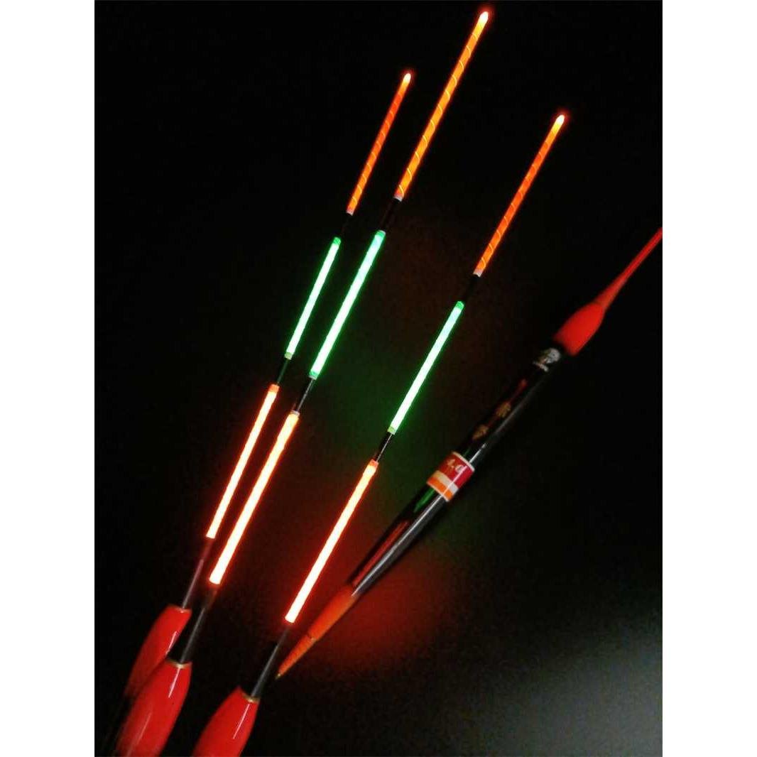 "Taiwan's Electro-Sipping Night-Fight Fish Floating Fish."
