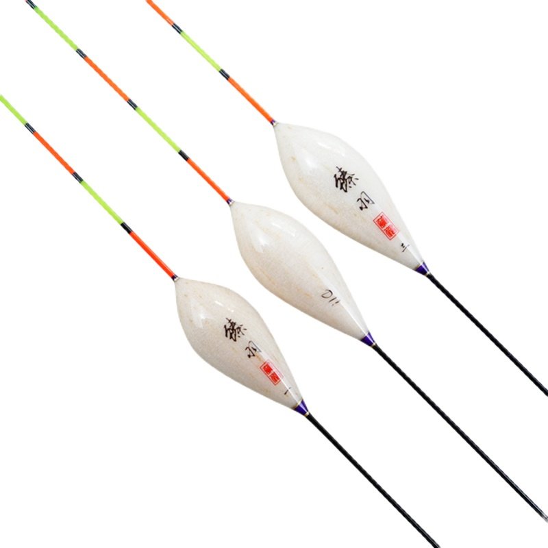 PLUM D11 BARN, 60-CENTIMETER BLACK PIT CARP, MACKEREL, THREE BAGS OF MAIL