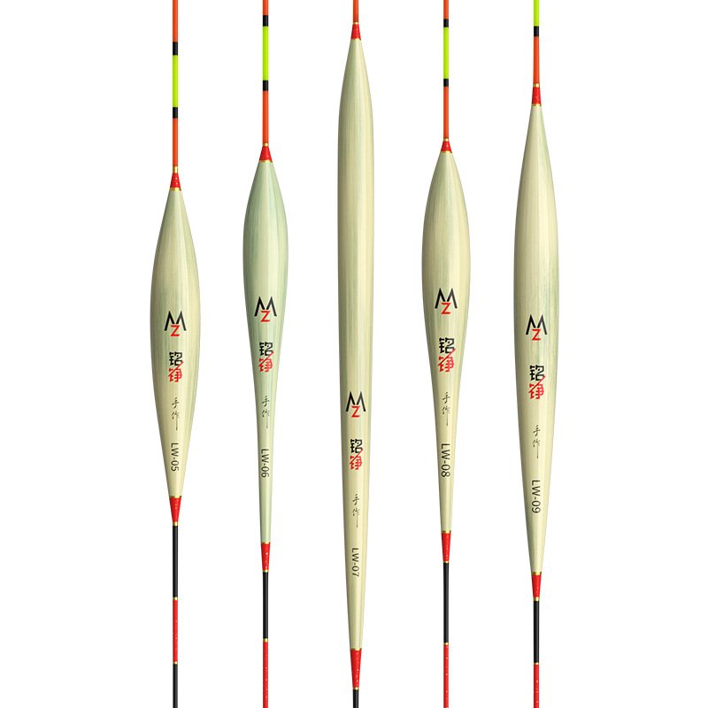 The gold-eye fishing gear is reeded with a sharp-skinned carp and a floating blast-proof buoy