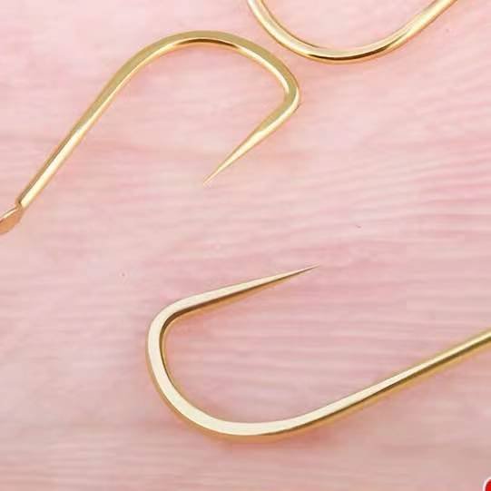 The gold-sleeved fish, in bulk, is imported into Japan by a fine, fine fish, a fish, a fish, a fish, a fish, a fish, a fish