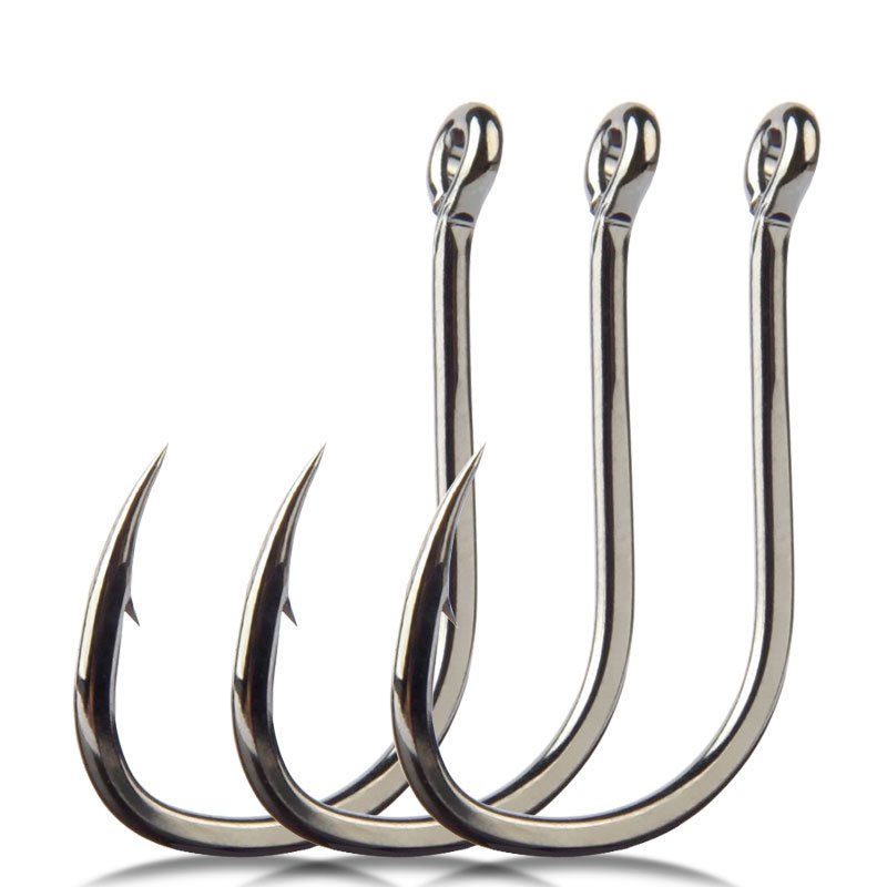 The Remys scrambled over to the Essinian with a coiled-and-breathed hook and a bulk hook