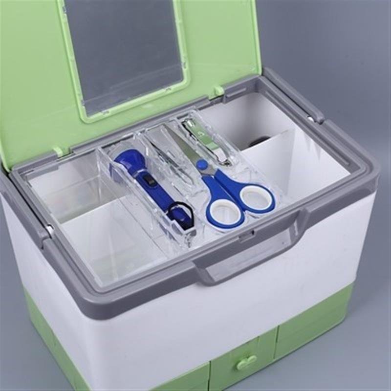 A special multi-purpose, special-purpose, special-purpose box box for fishing gear and bait