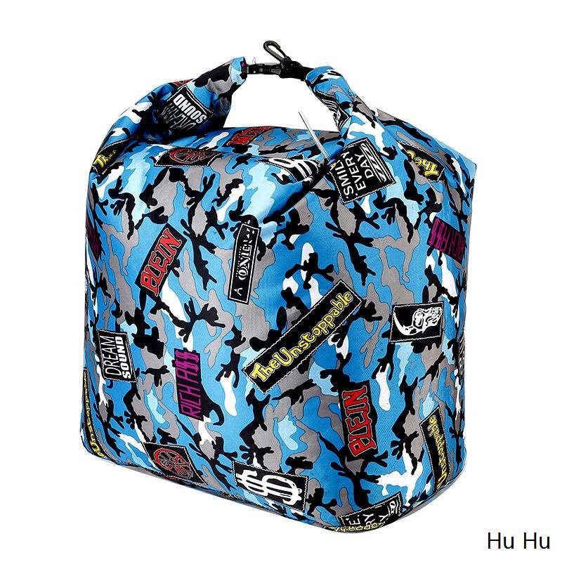 Waterproof fishing bags with thick bags with a bag full of dung bags with a bag full of live fish seals can be folded
