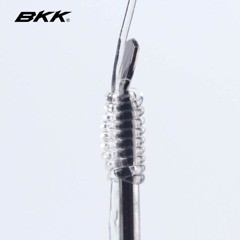 BKK-LOWTOOTH DOUBLE-COATED BLACK-TOCKED FISH HOOKS TIED TO A SET OF FISHING HOOKS