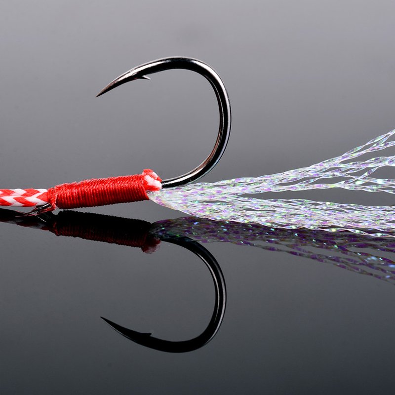 The iron hook strengthens the Luya bait Izzy to tie the feathered iron plate to protect the sea from corrosive iron plate to hook to hook