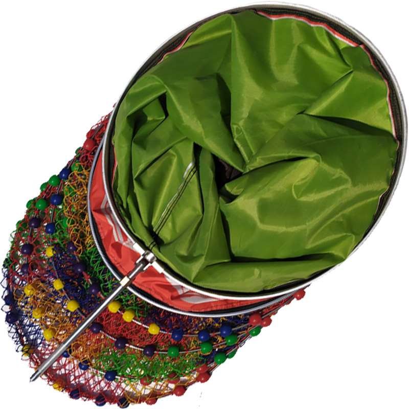 The fish for black pits is hand-codled with nylon wires and coil-fish nets