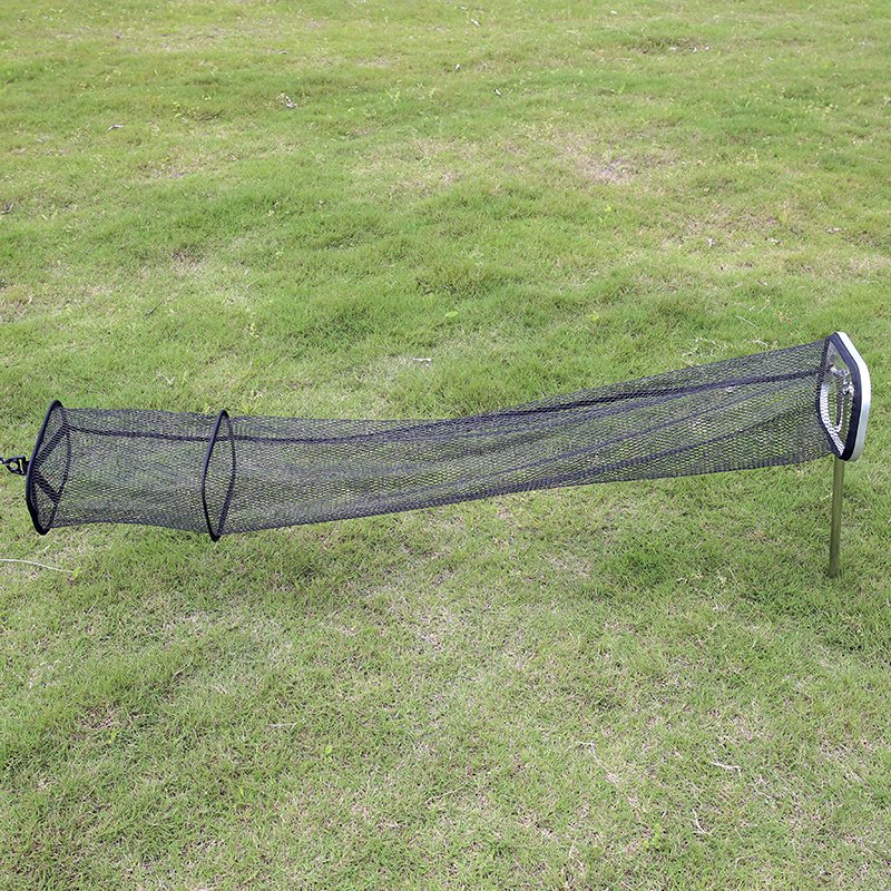 Wild fishing's specialty square-drying, small-scale fishing with mini-water streaming nets