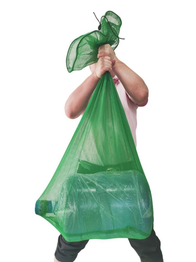 A net-net-backed bag of fish folds a gear-protected little-eye-net-covered net of fish