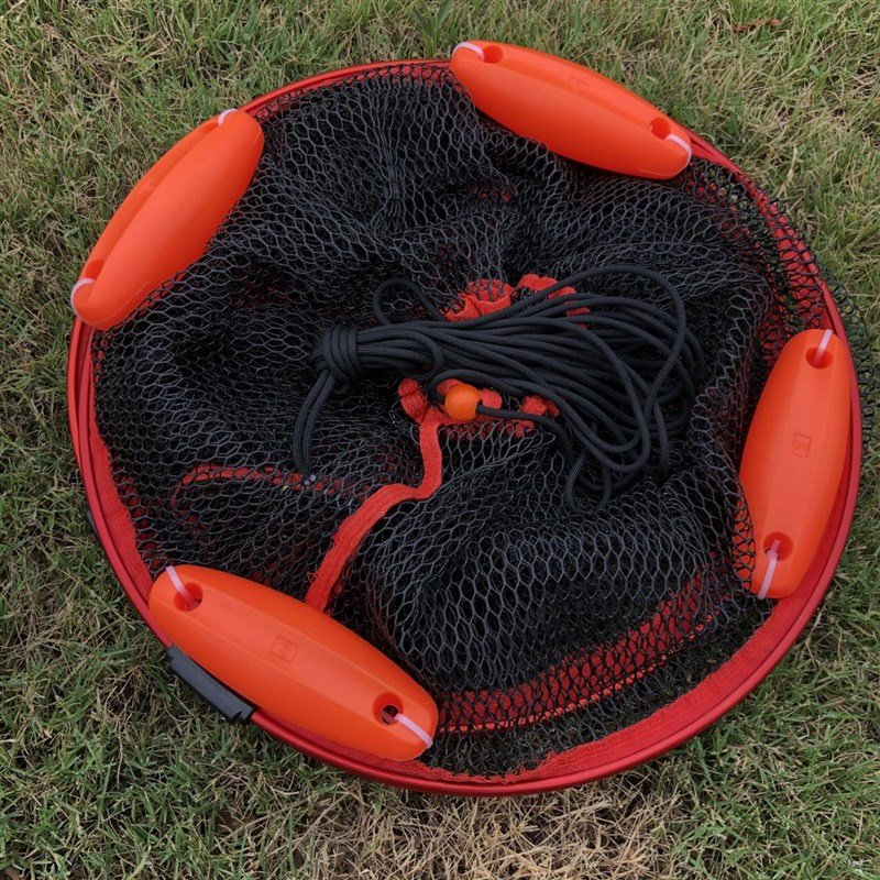 A multi-baby-fish floater, a flounder-fishing floater, and a rusty steel-skinned fish