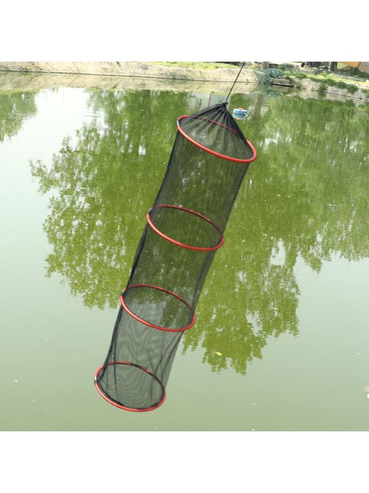 The little fish net handler carries a net-dry, short-sized fish folding the mini-eye