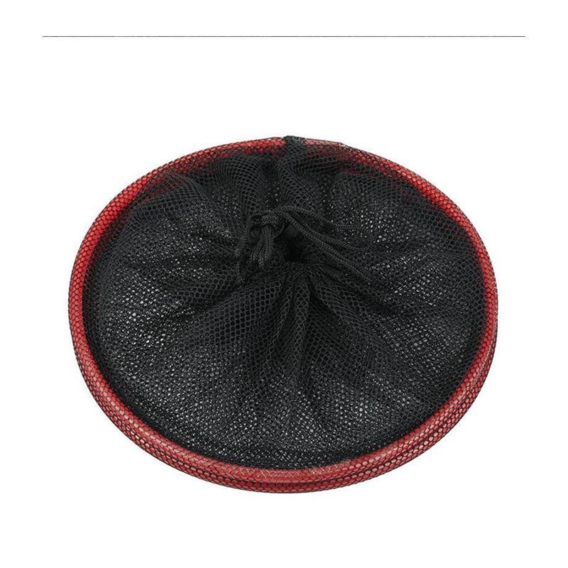 The little fish net handler carries a net-dry, short-sized fish folding the mini-eye