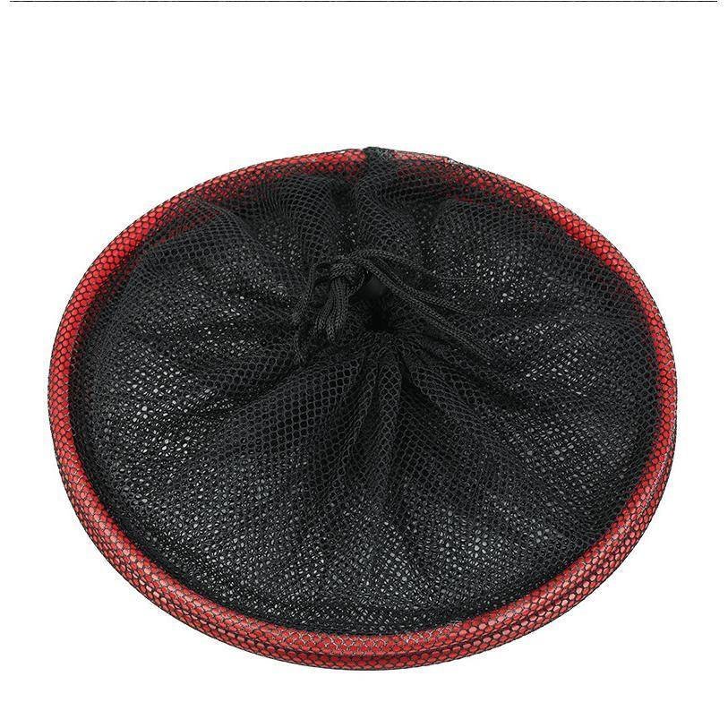 The little fish net handler carries a net-dry, short-sized fish folding the mini-eye