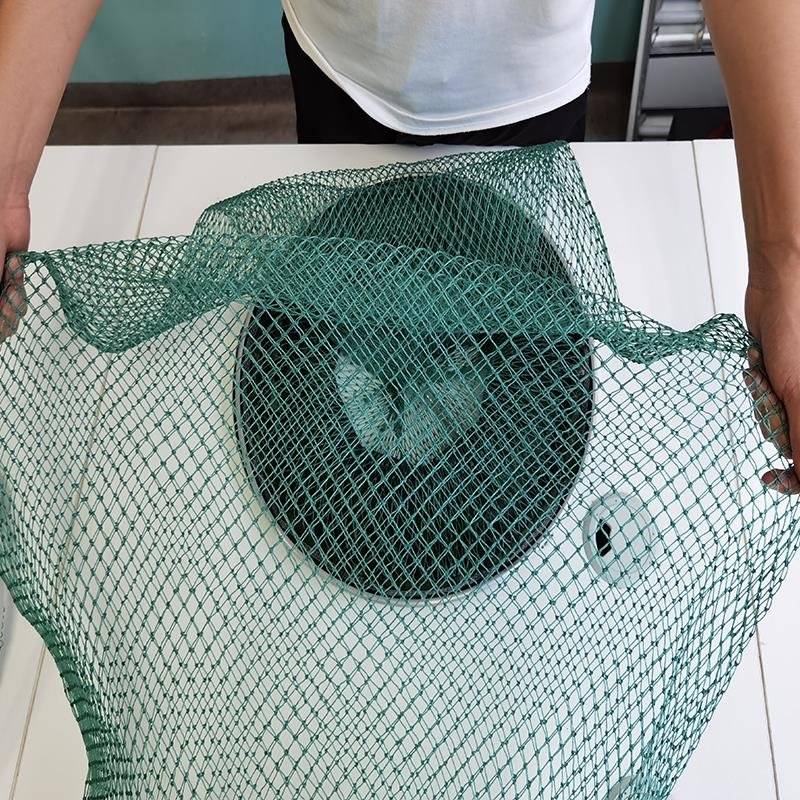 A new black-pit-eye-painted glue fish for hand-weaved wild fishing nets, drying up adhesive fish