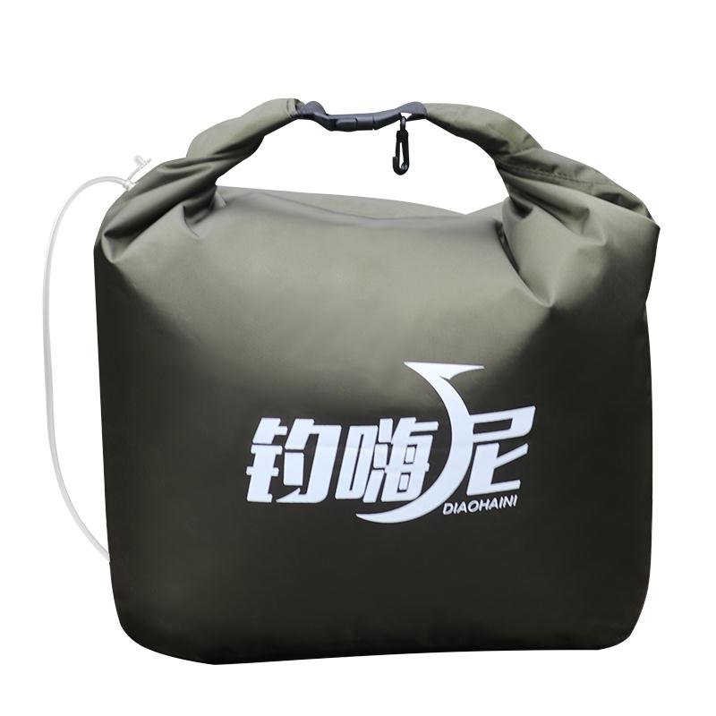Live fish bags and oxidized oxidizers are used to collide fish bags with fish
