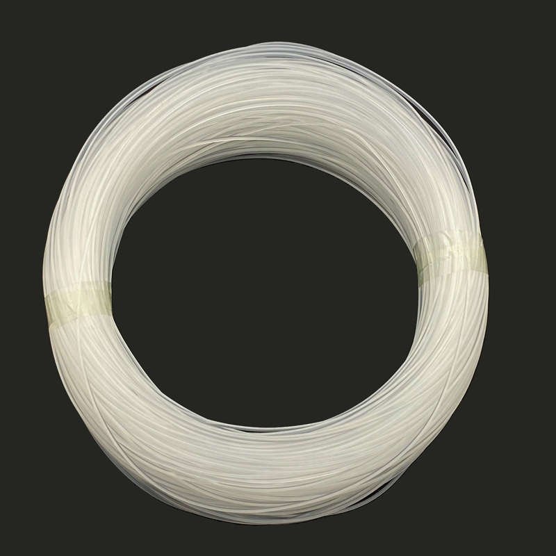 The fishing boat's lined with transparent wire and one-wire-wire line, large number super-coarse nylon