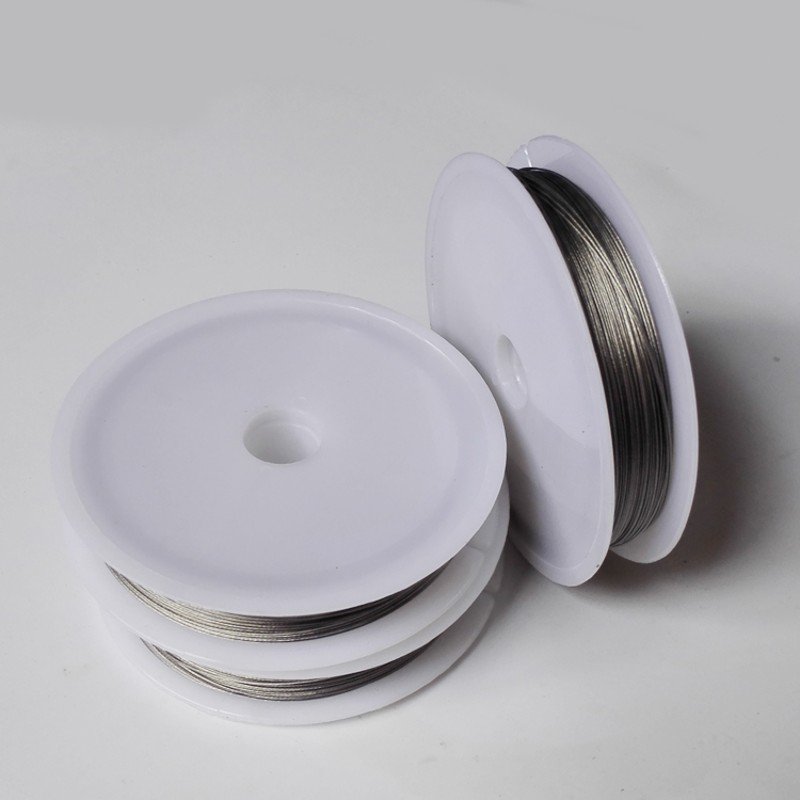 A seven-part plastic wire stainless wire-lined nail hook, bite-resistant grinding line