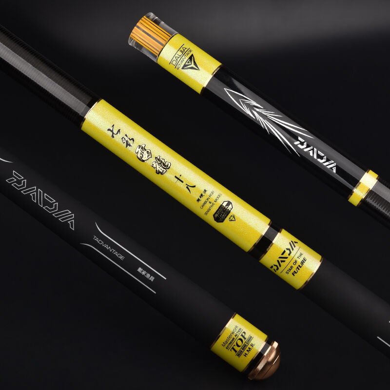 Daijia wears a 7.2-metre rod fishing pole with carp rods with carbon 28