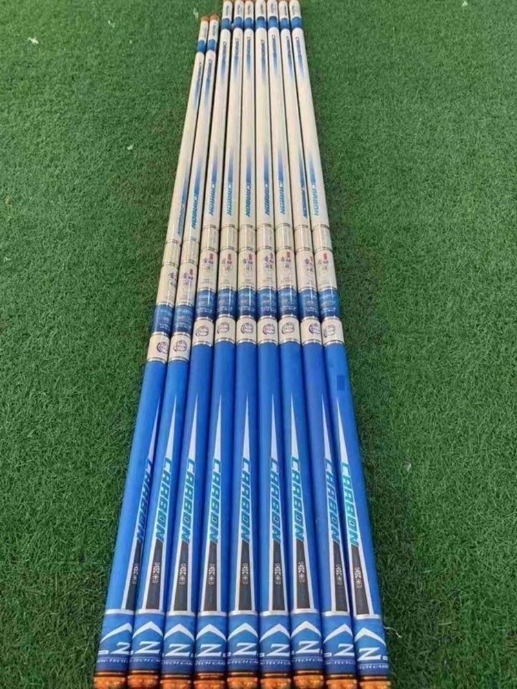 19 TO 10 H FISHING POLES, 3 TO 5 POUNDS OF BLACK PIT RODS