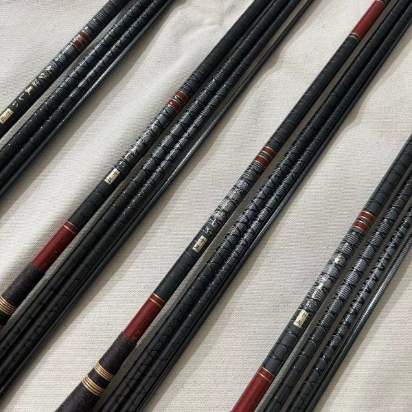 Special-priced mackerel poles 28% high, carbon-cross-carbon belt-receiving wild-fish carp poles