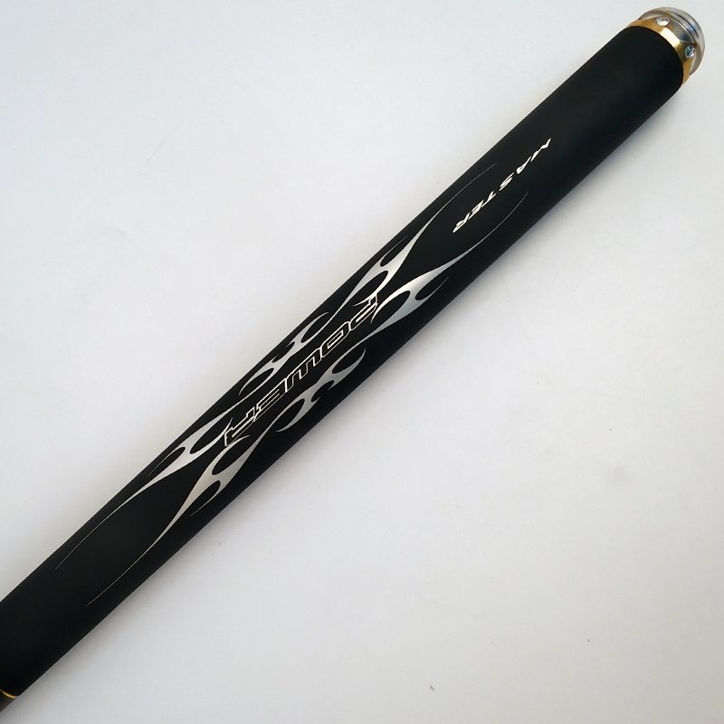 TAIWAN'S EURO-AMERICAN FISHING POLES HAVE A STRONG BACK AND BLACK PIT OF NON-HIGH CARBON FIGHTING POLES