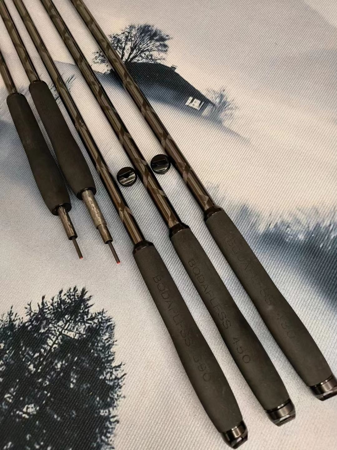 Black stick cross-carb, 19-trinkled super-rigid poles, carp