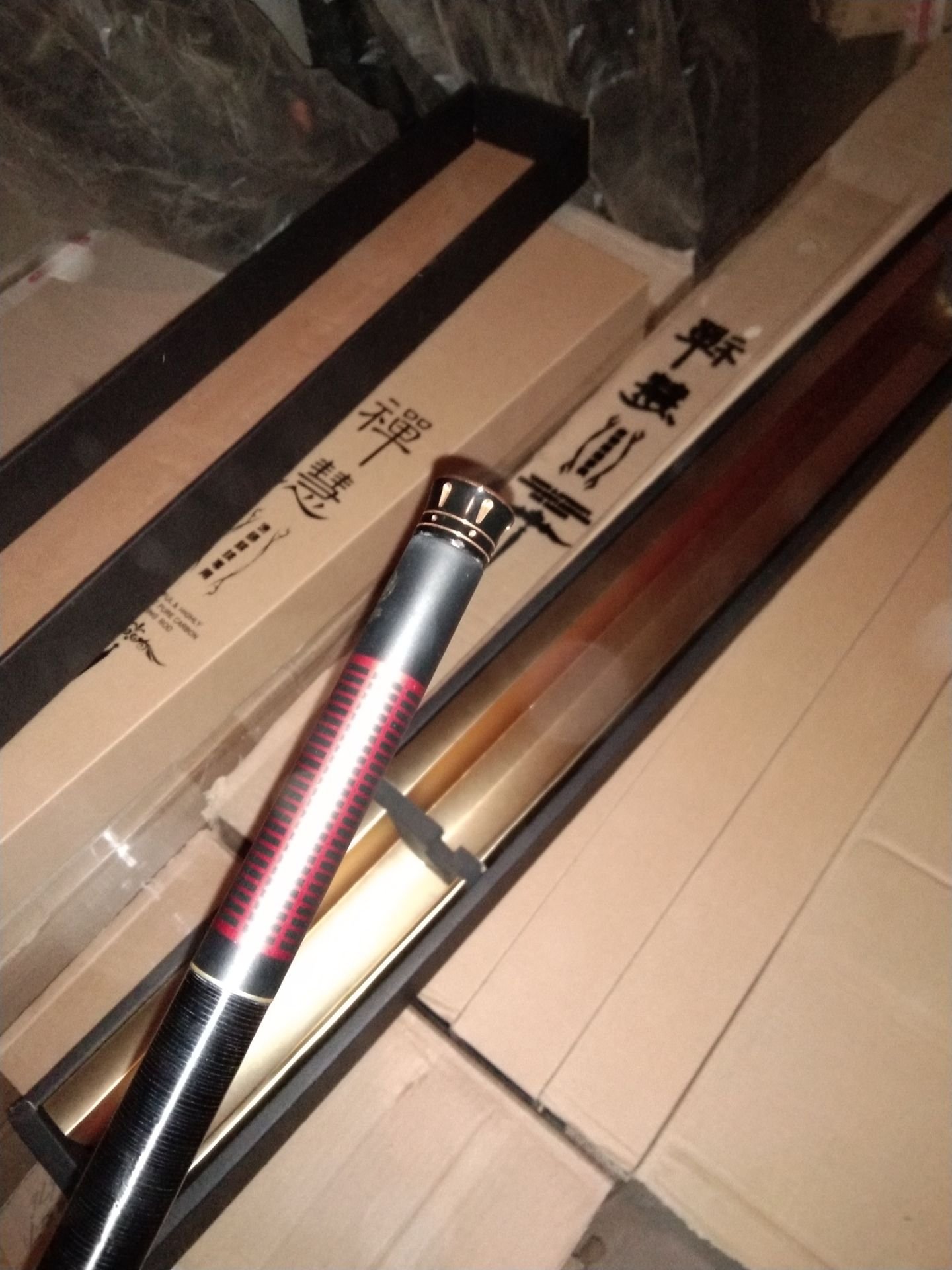 Handle high carbon platinum fishing Zenhui 3.6 m 4.5 m, 6.3 m light and hard fish pole black pits to fight carp porpoise