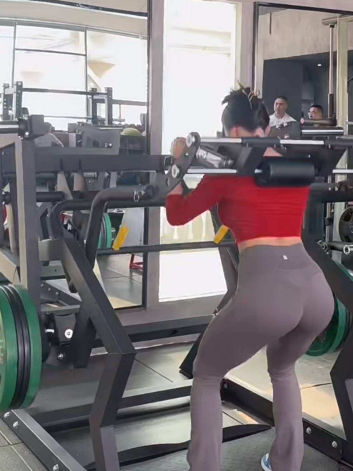 New commercial shark squat free squat hip leg strength multifunctional comprehensive training device fitness equipment