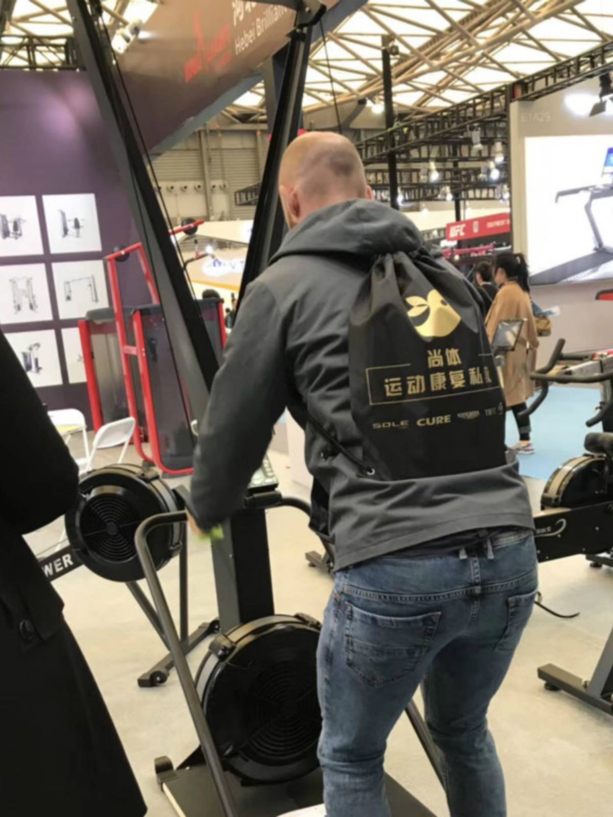 Langmai's indoor snow machine, the original imported PM5 fitness training device combination skiing machine wind blocking ship