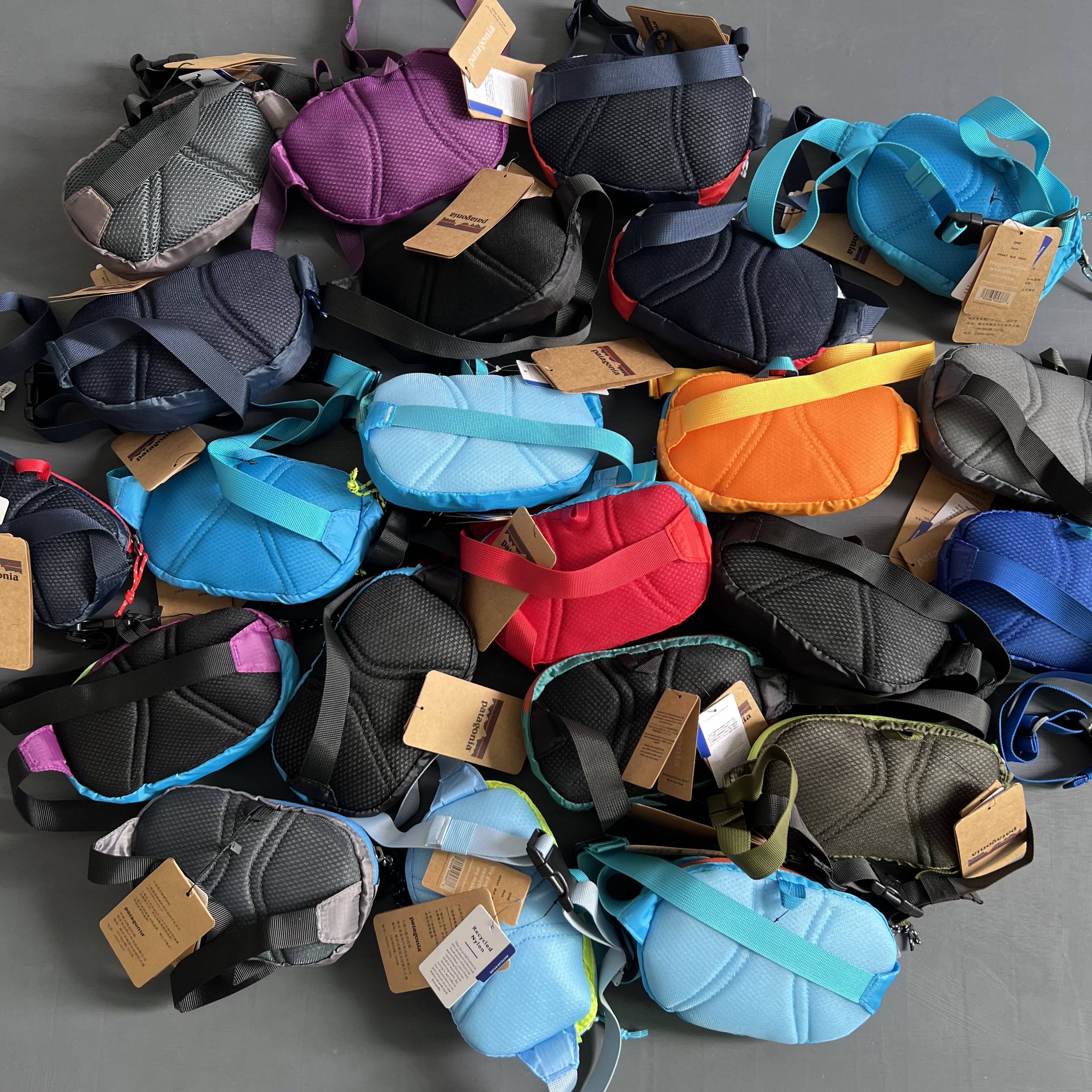 Outdoor nylon movement oblique span chest waterproof mini -fitness running pins men's tide card
