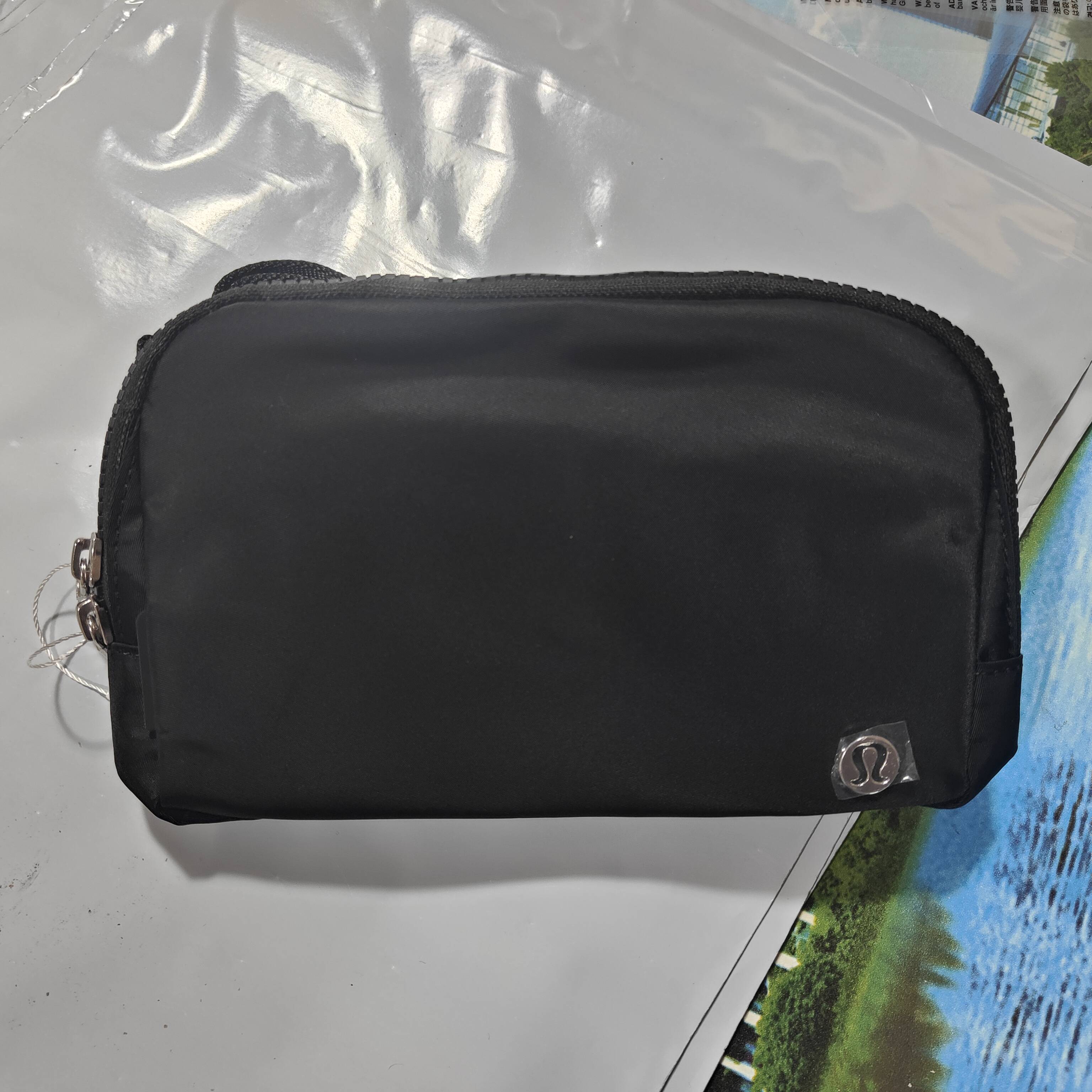 Lulu & Lulu 2L capacity waist bag can crossbody cycling leisure yoga fitness outdoor sports men's and women's waist bag
