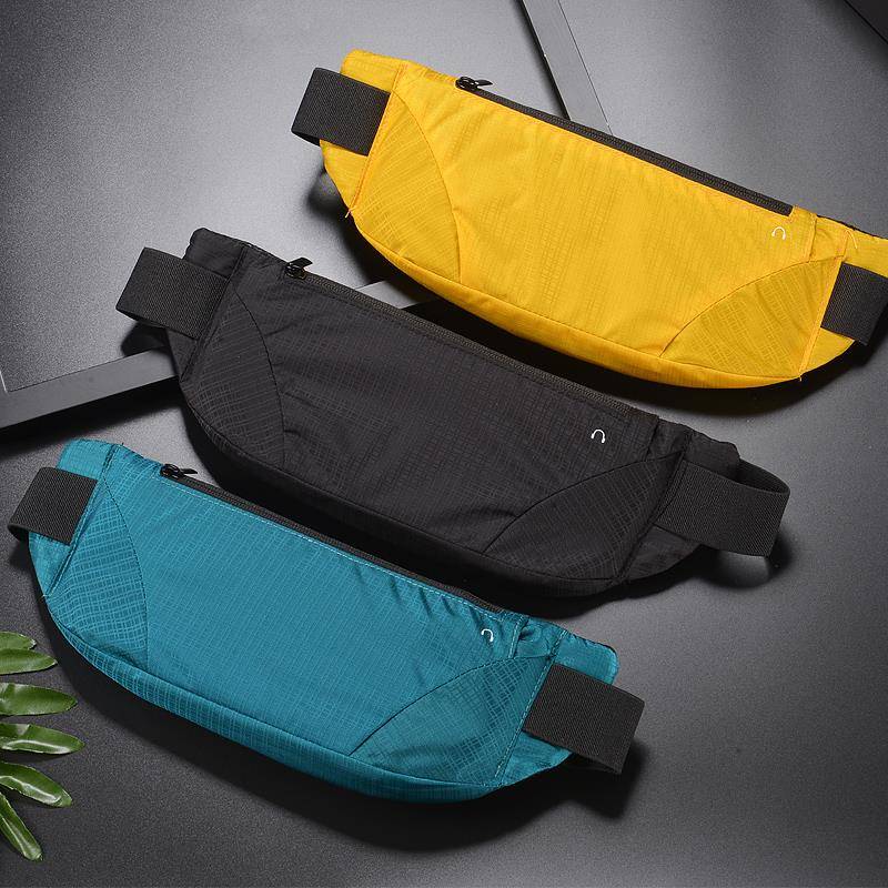 A running waist bag, a men's and women's sports phone, a multi-purpose water-proof marathon kit, with super light, super thin invisibility