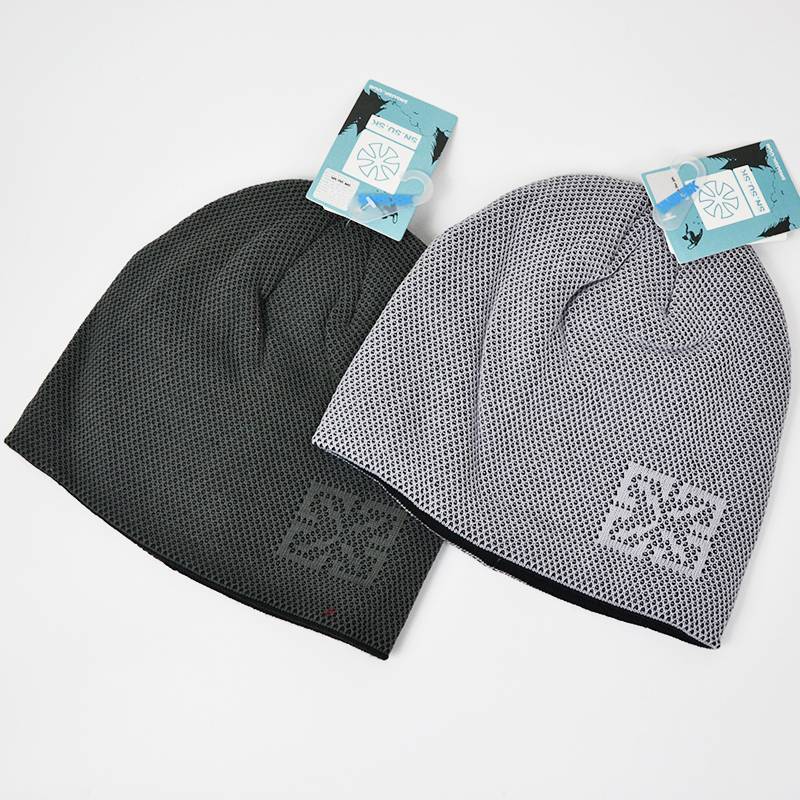 All kinds of hats are cleared!Ski cap Men and women in winter outdoor riding, running, warm ear protection