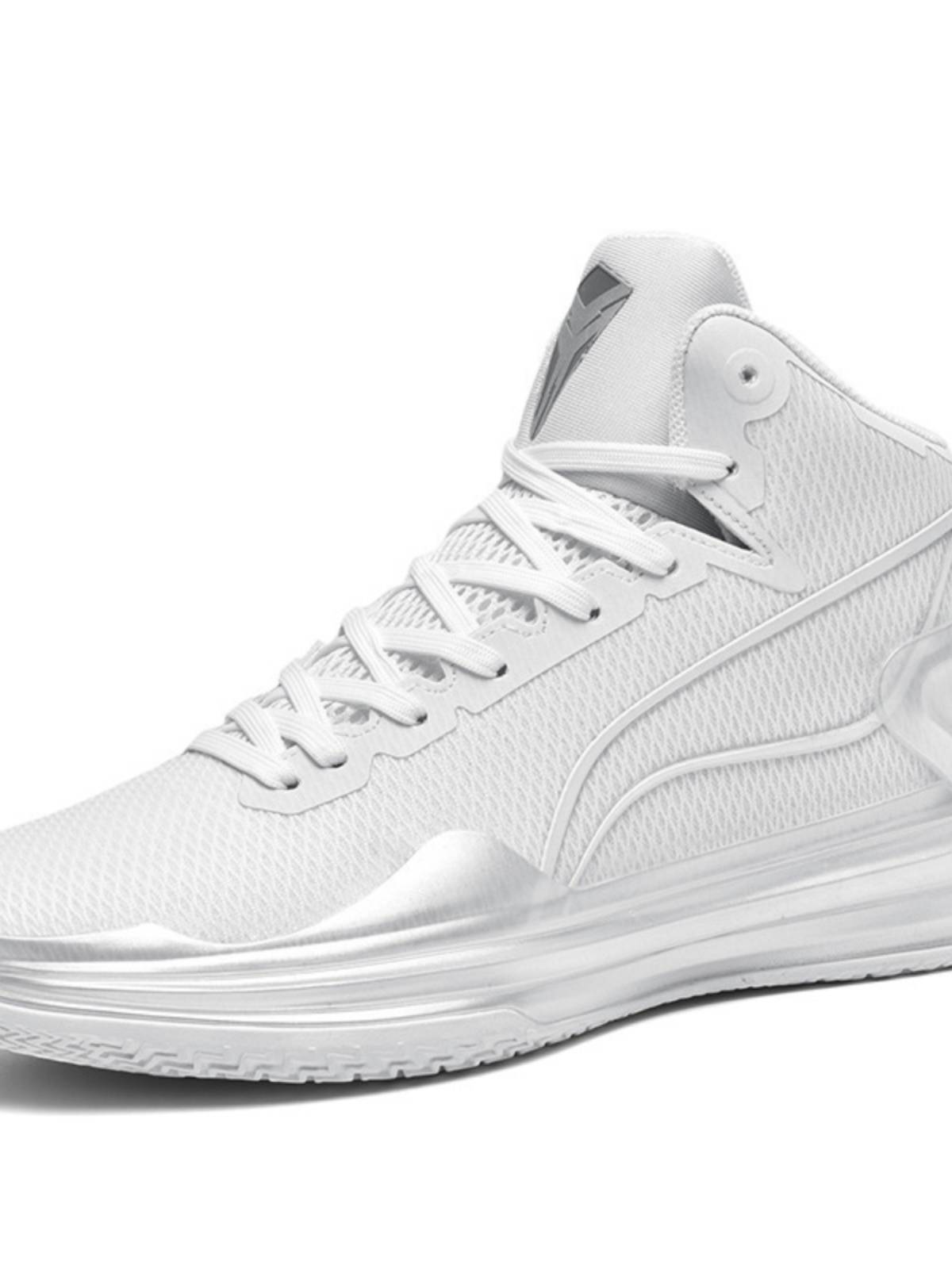 I'm a good match for Li Ning's boys and girls