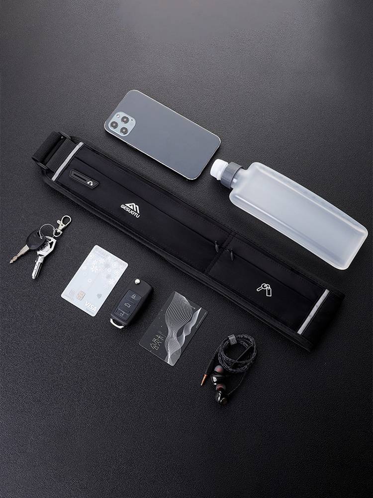 A running mobile phone, a man with an invisible marathon, multi-purpose motorized kettle bag