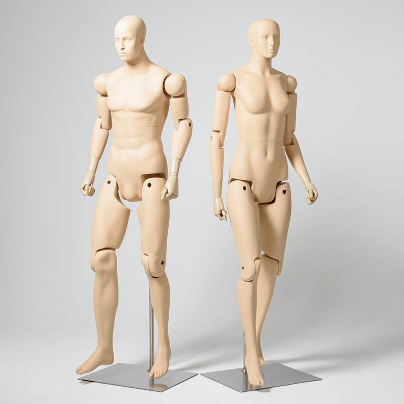 A multifunctional display of human robots in a running modeling tool for a man's body. Model
