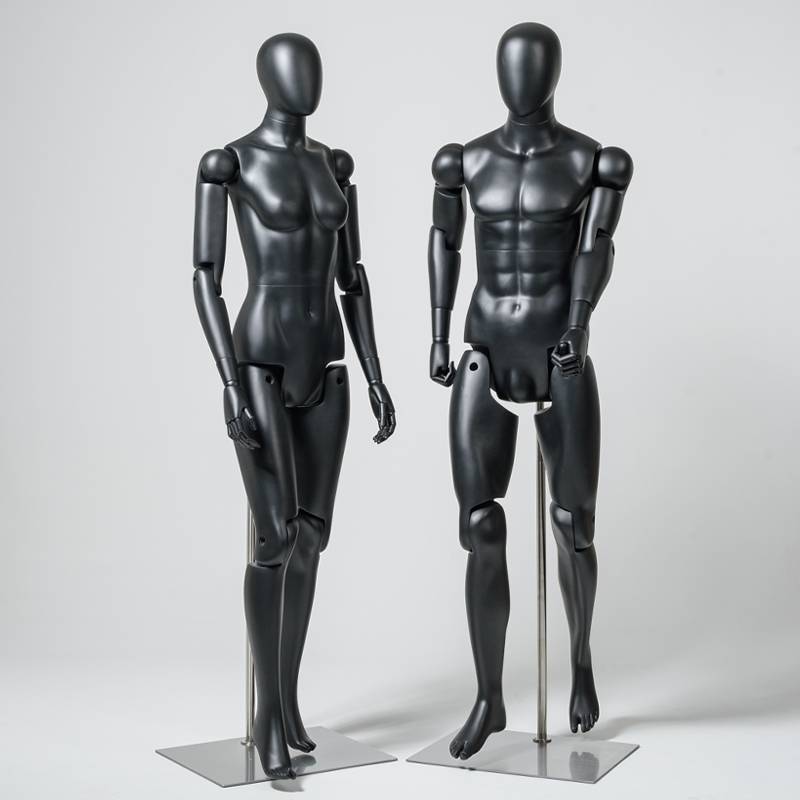 A multifunctional display of human robots in a running modeling tool for a man's body. Model