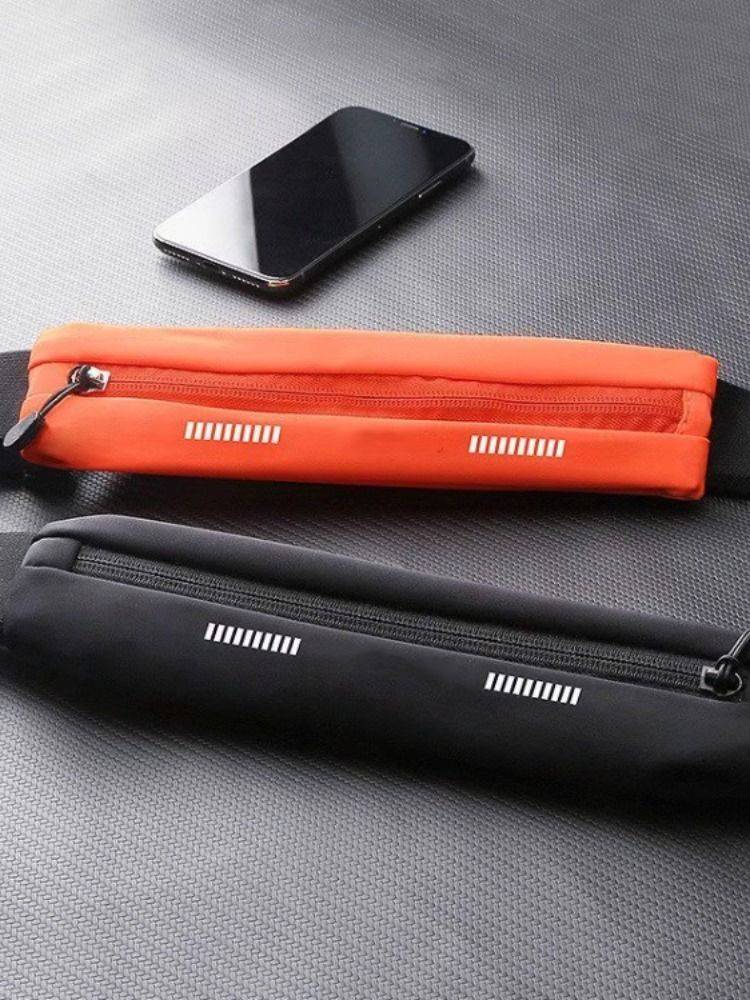 Run-in-the-port-out sports cell phone bag with light waterproof belts to climb the mountain