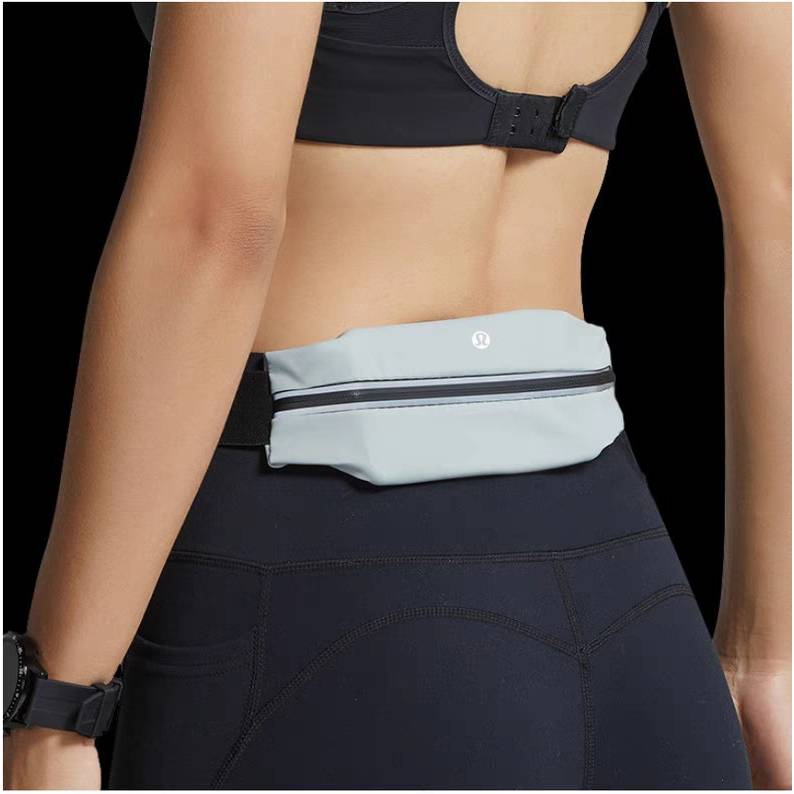 Spot Lululemon new sports pocket bag men's and female outdoor running equipment waterproof elastic reflector