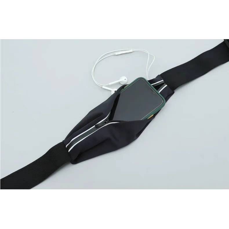 Spot Lululemon new sports pocket bag men's and female outdoor running equipment waterproof elastic reflector