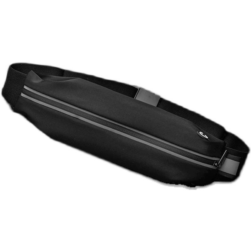 A sports cashier's handbag, a man and a woman with a new waterproof, invisible, mini-reflex