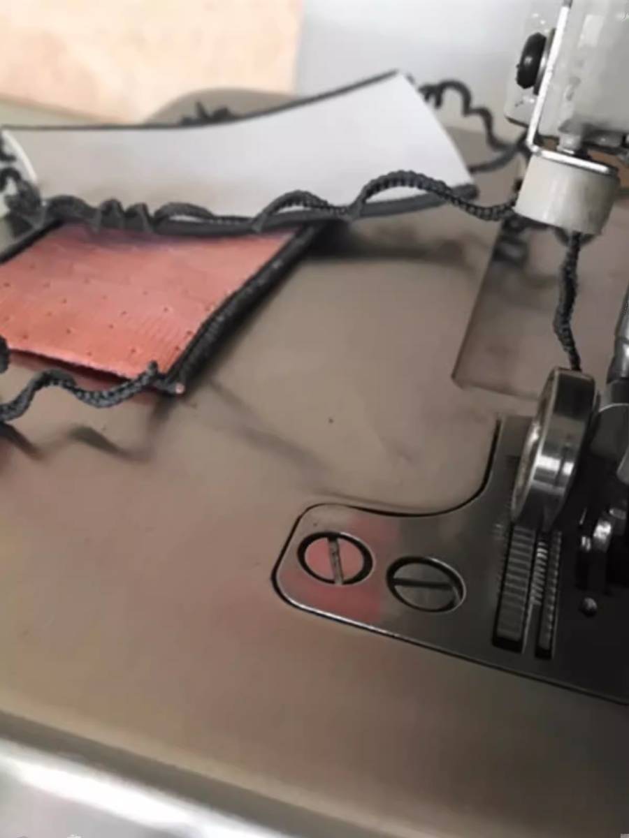 Fly-weave-weave-shoe-lock-locked edge machine, side-stamped machine, small-side suture suture machine