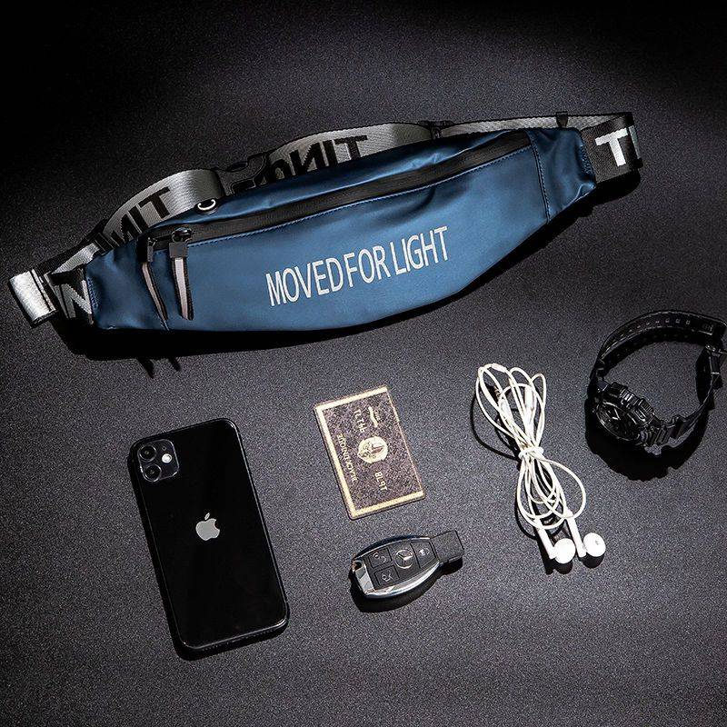 An invisible and multifunctional belt for a woman with an outdoor waterproofer