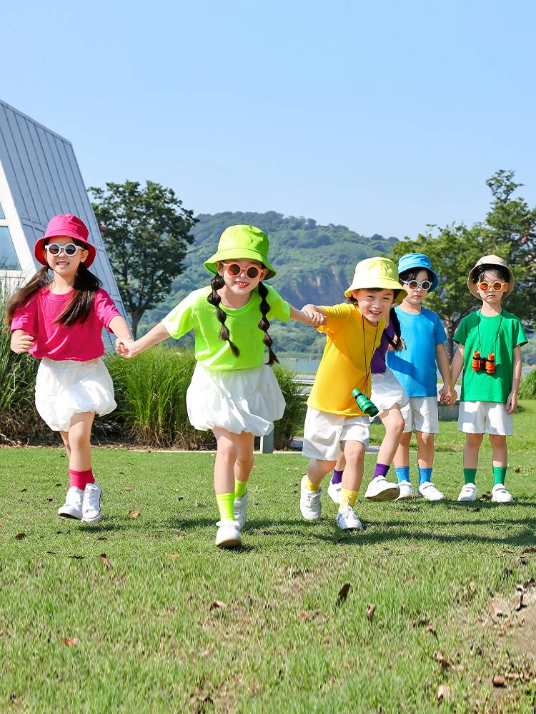 June 1 Dance Primary School Specialty Class Server Kindergarten Dance Candy Graduation Photo T -shirt Children's Sky Performance Service