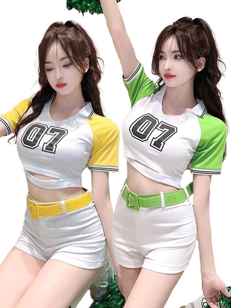 Adult cheerleader performance service student sports party opening ceremony of clothing played women's group dance bodybuilding suit