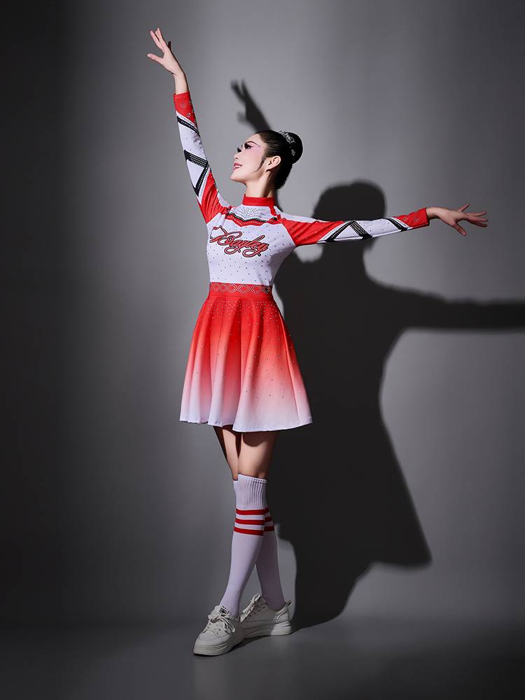 Primary and secondary school La La Fuck Lala team uniform adult La La Kaomao performance clothing actress performance service competition uniform