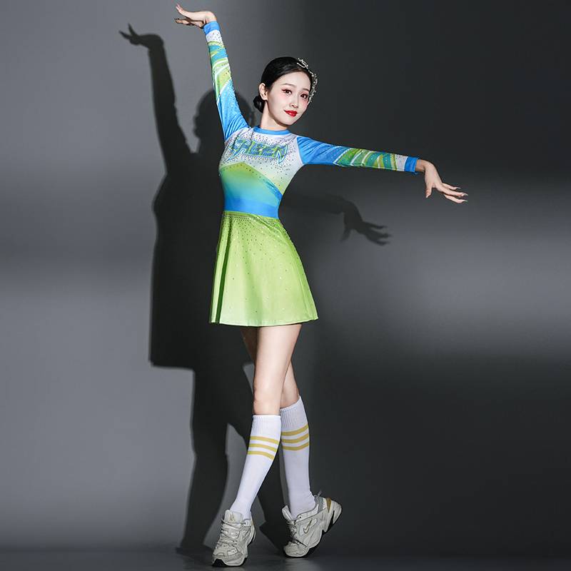 Lara team performing service women's middle school students fitness and gymnastics competition group dance clothing cheerleading
