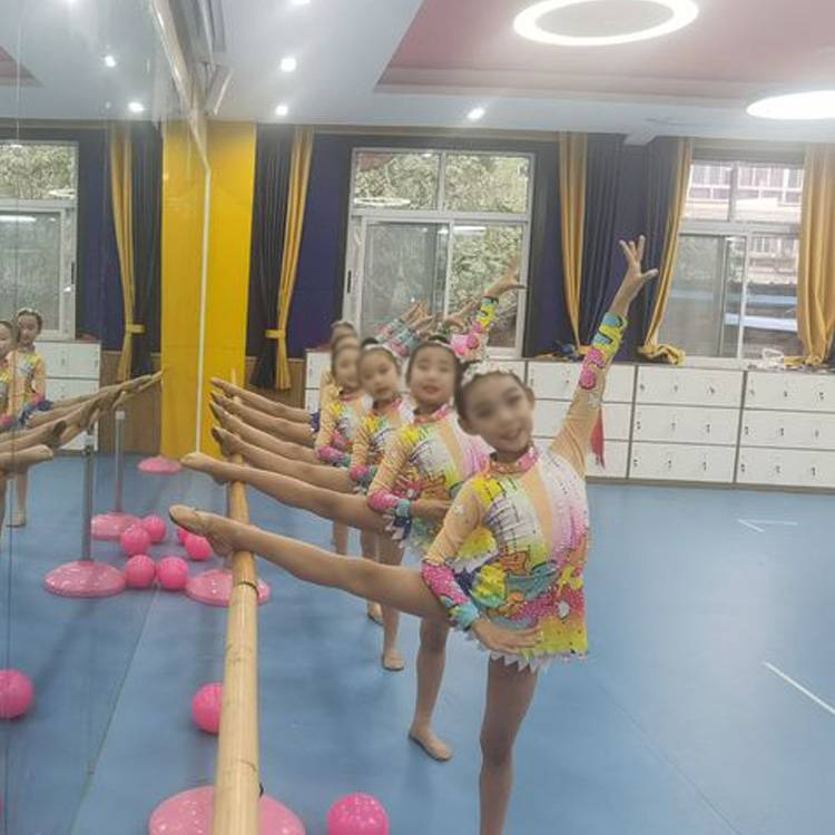 Customized children's gymnastics gymnastics gymnastics team student competition uniforms