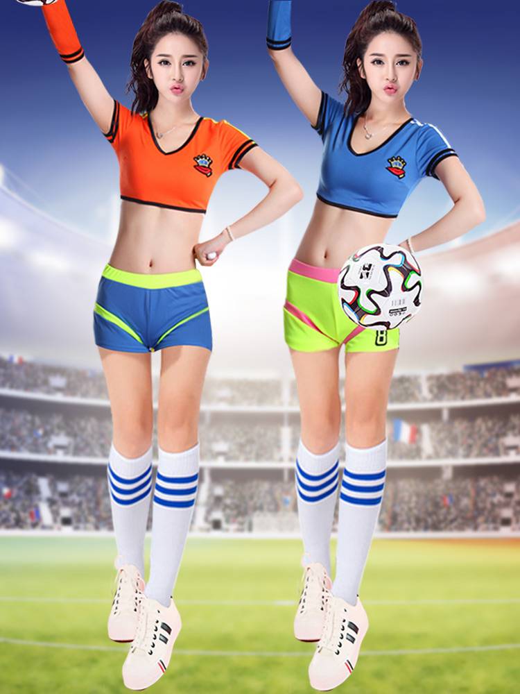 La La Rubao Jianmei Dance European World Football Baby Cup Adult Women's Team La La team shows the nation